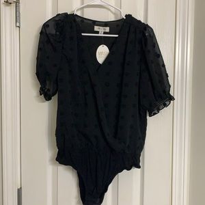 Black V-Neck Puffy Sleeve Dotted Bodysuit